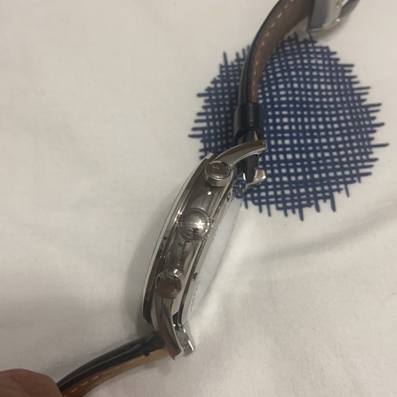 Fossil Watch - Picture 5 of 5